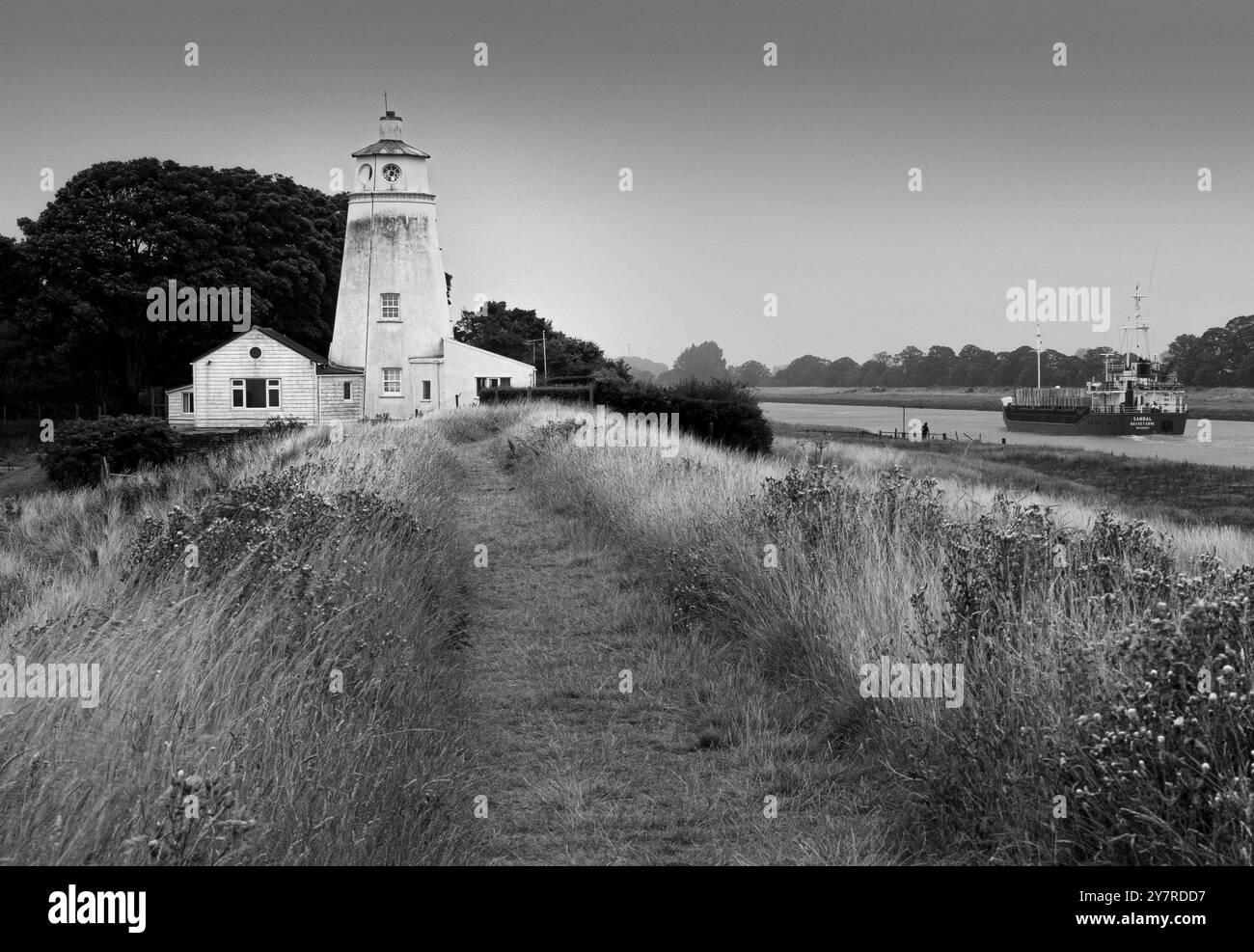 Immagine in bianco e nero di Sir Peter Scott Light House Sutton Bridge Lincolnshire Regno Unito Foto Stock