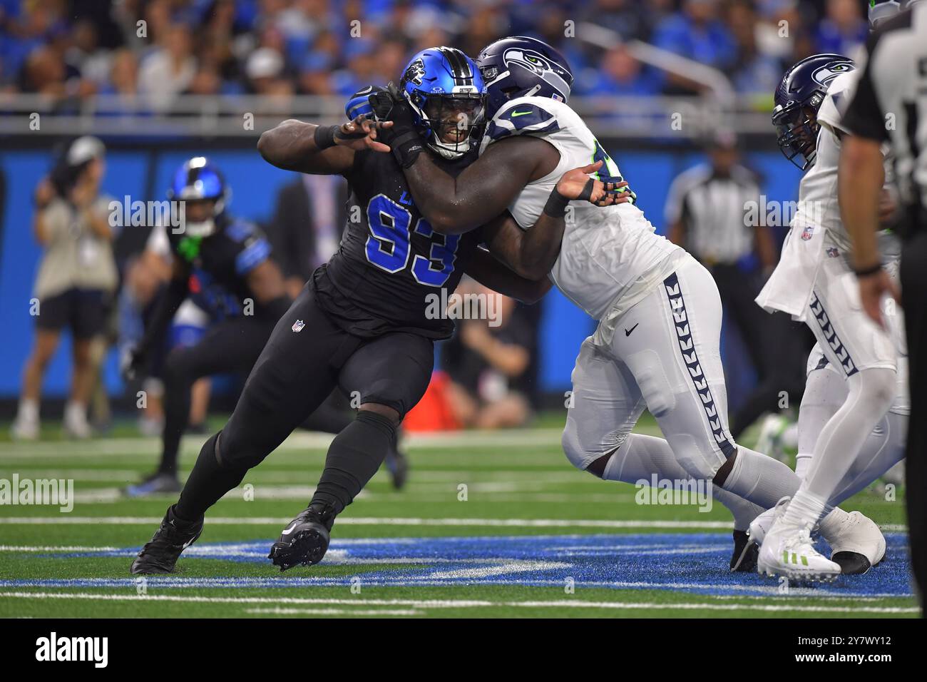 DETROIT, mi - SETTEMBRE 30: Detroit Lions DE Josh Paschal (93) in azione durante la partita tra Seattle Seahawks e Detroit Lions il 30 settembre 2024 al Ford Field di Detroit, mi (foto di Allan Dranberg/CSM) Foto Stock