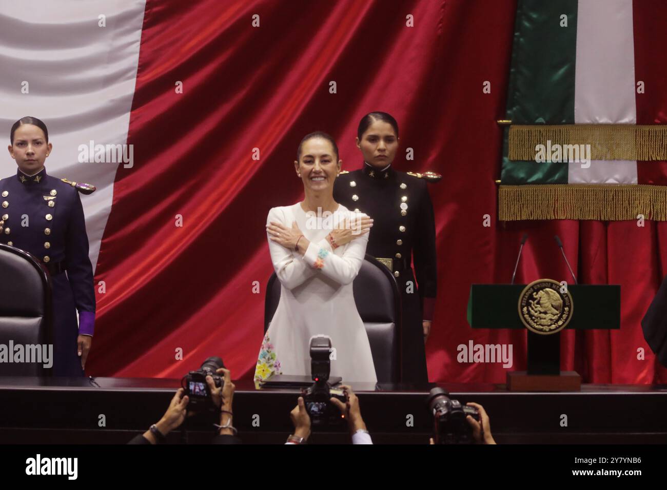 L'entrante presidente del Messico Claudia Sheinbaum Pardo, durante la cerimonia di inaugurazione al Congresso dell'Unione. Il 1° ottobre 2024 a città del Messico, Messico. (Credit Image: © Ian Robles/eyepix via ZUMA Press Wire) SOLO PER USO EDITORIALE! Non per USO commerciale! Foto Stock