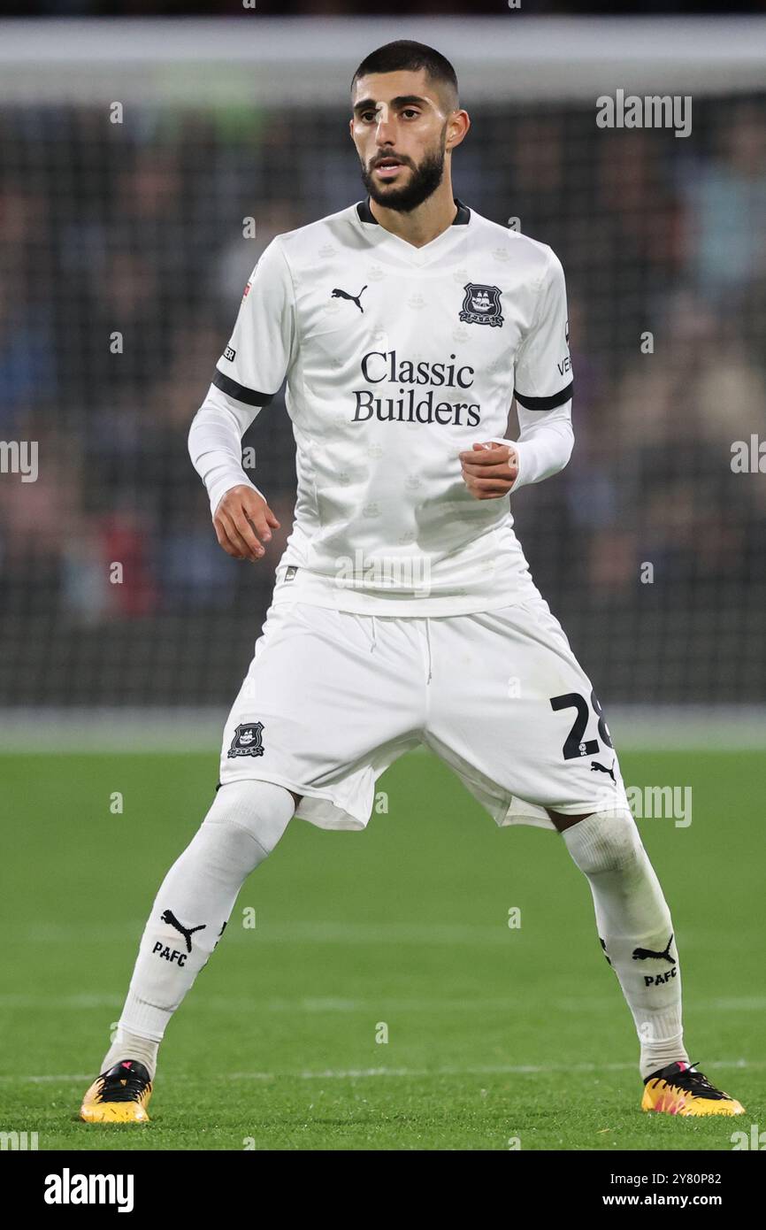 Rami al Hajj di Plymouth Argyle durante la partita del Campionato Sky Bet Burnley vs Plymouth Argyle a Turf Moor, Burnley, Regno Unito, 1 ottobre 2024 (foto di Alfie Cosgrove/News Images) Foto Stock