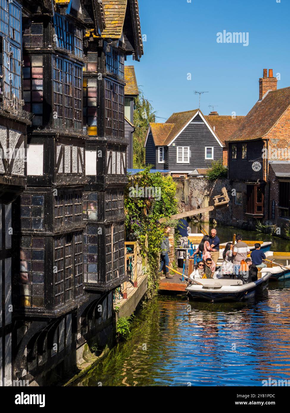 River Cruse, Great Stour, Canterbury, Kent, Inghilterra, REGNO UNITO, REGNO UNITO. Foto Stock
