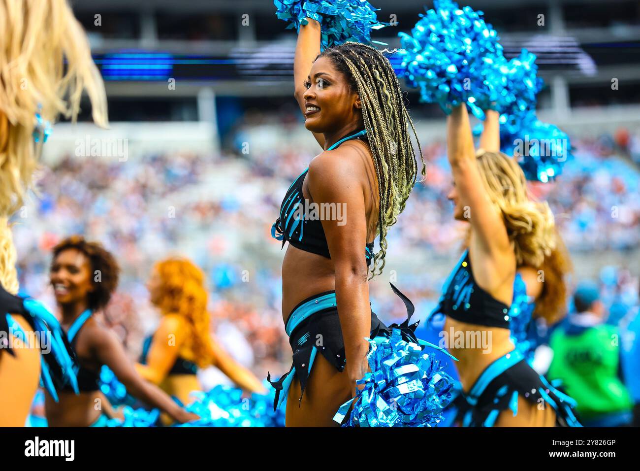 29 settembre 2024: Cheerleader Top Cats. Partita di football NFL tra i Cincinnati Bengals e i Carolina Panthers al Bank of America Stadium di Charlotte, North Carolina. David Beach/CSM Foto Stock