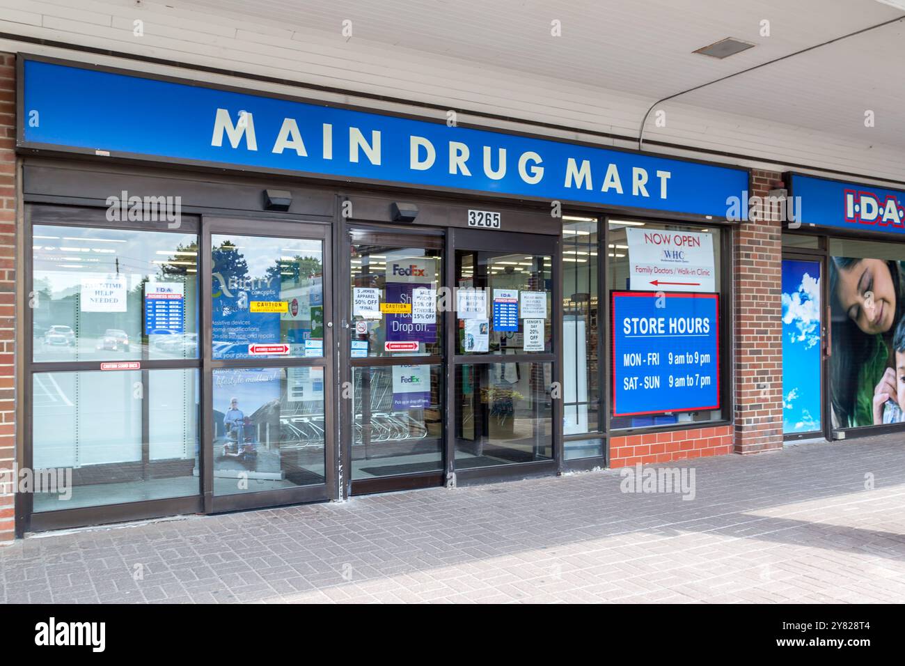 Toronto, Ontario, Canada- 23 agosto 2018: Un negozio IDA Main Drug Mart a Toronto. Foto Stock