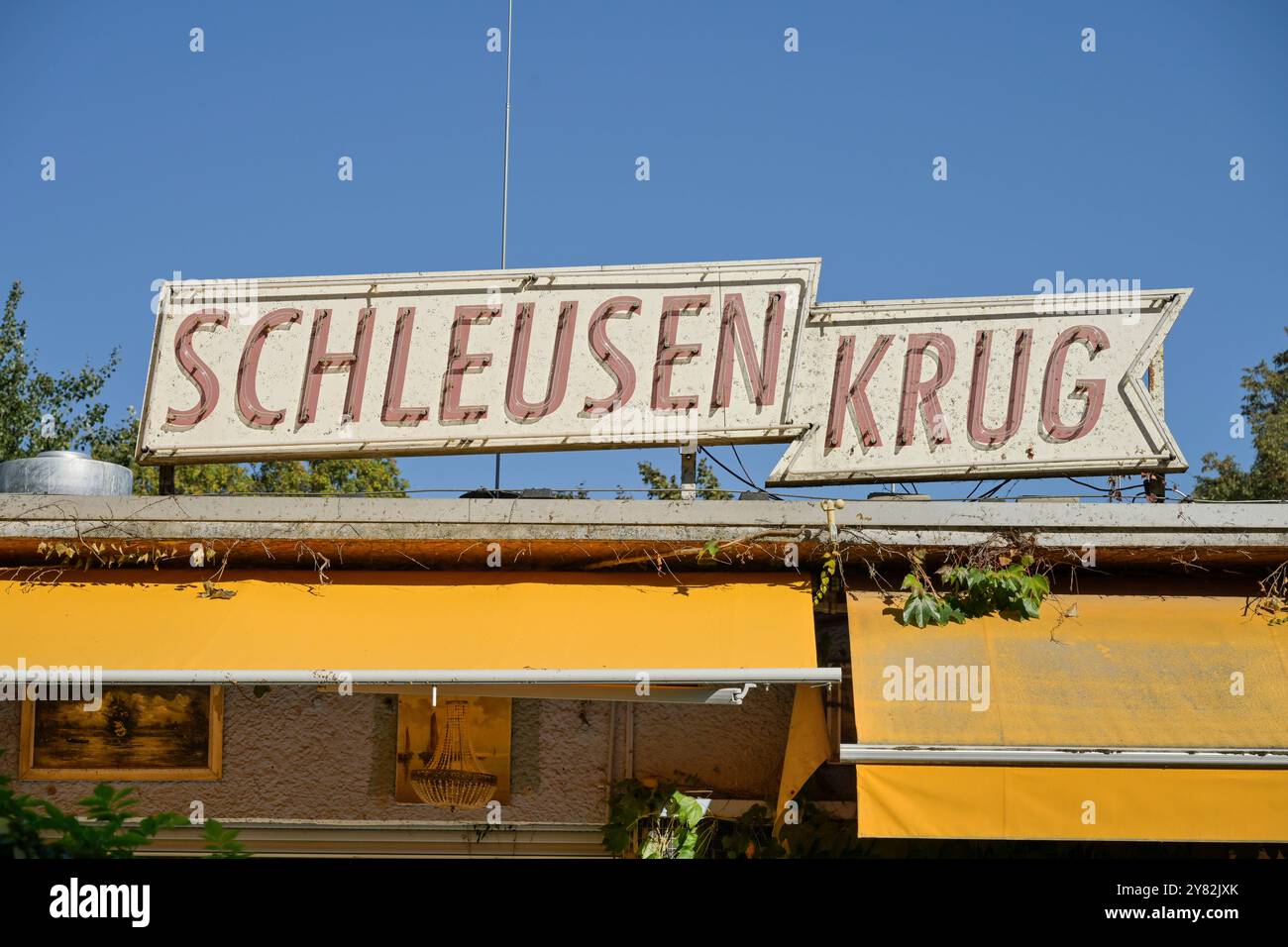 Schleusenkrug Biergarten, Tiergarten, Mitte, Berlino, Germania Foto Stock