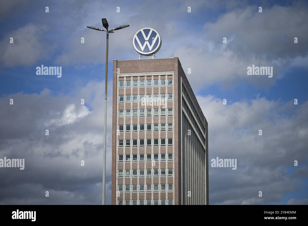 Torre Volkswagen, Wolfsburg, bassa Sassonia, Germania, Europa Foto Stock