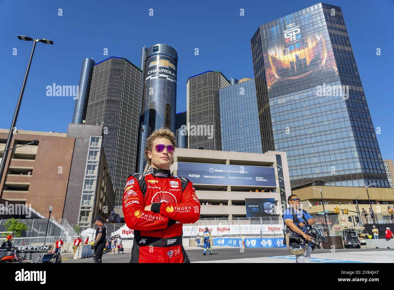 Il pilota di INDYCAR, SANTINO FERRUCCI (14) di Woodbury, Connecticut, si prepara a fare pratica per il Gran Premio Chevrolet Detroit nelle strade del centro D. Foto Stock