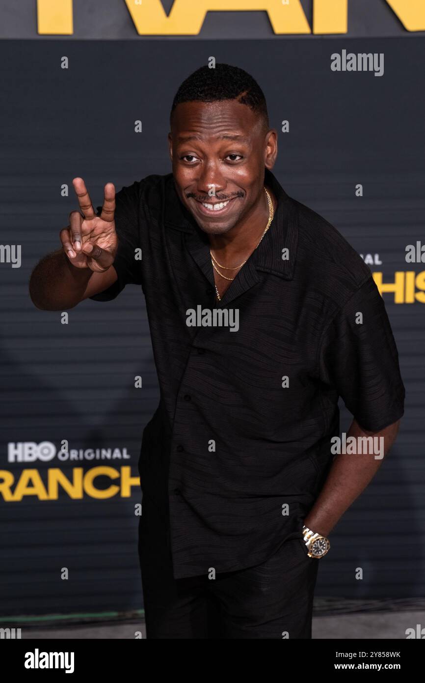 Los Angeles, Stati Uniti. 2 ottobre 2024. Lamorne Morris partecipa alla prima di Los Angeles della serie originale HBO "The Franchise" al Paramount Theater il 1° ottobre 2024 a Los Angeles, California. Foto: Boston Schulz/imageSPACE credito: Imagespace/Alamy Live News Foto Stock