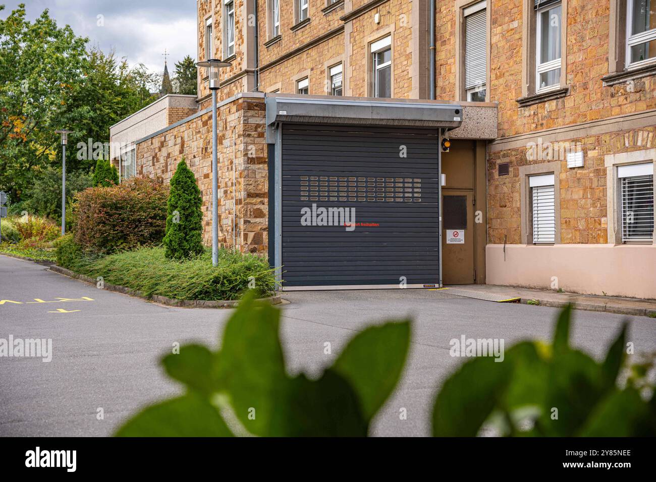 Ostercappeln, Deutschland 27. Settembre 2024: Im Bild: Die Notaufnahme am Krankenhaus St. Raphael Ostercappeln. Niedersachsen *** Ostercappeln, Germania 27 settembre 2024 nella foto il pronto soccorso dell'ospedale St Raphael Ostercappeln bassa Sassonia Copyright: XFotostandx/xReissx Foto Stock