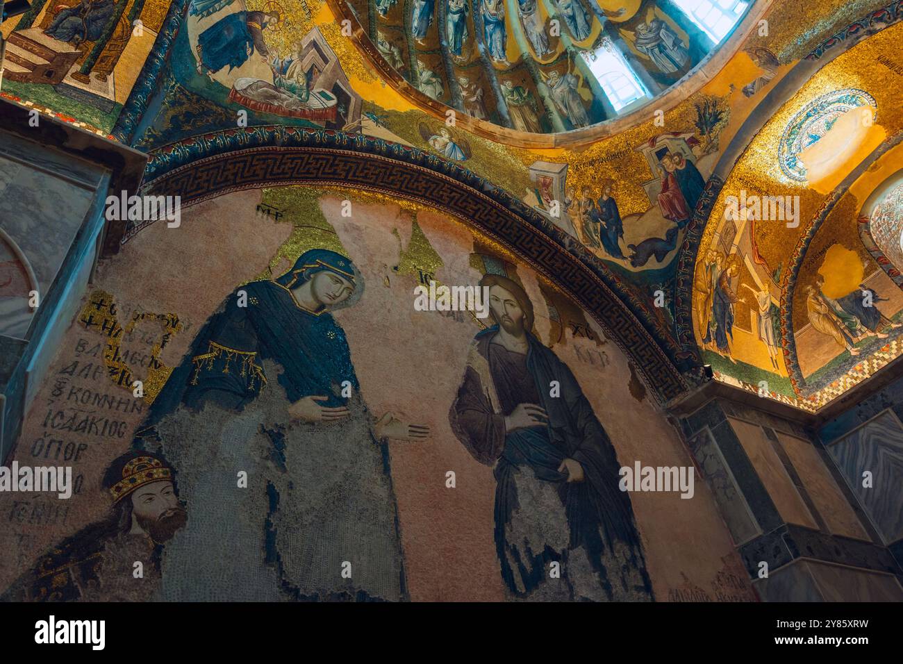 Mosaici della chiesa di Chora, alias Kariye Camii. Visita la foto del concept di Istanbul. Istanbul Turchia - 8.12.2024 Foto Stock