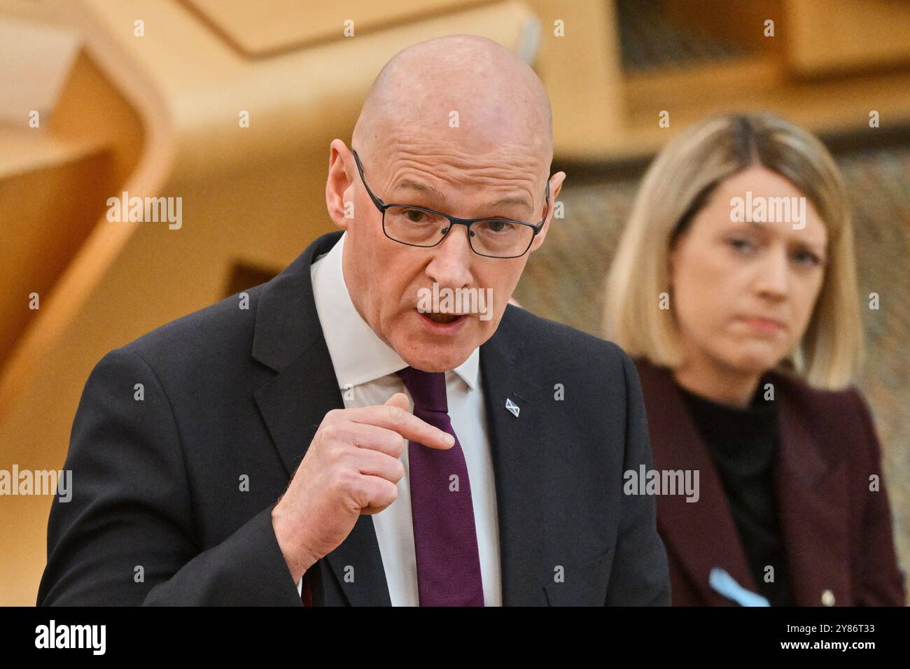 Edimburgo Scozia, Regno Unito 03 ottobre 2024. La polizia al di fuori del Parlamento scozzese chiede una paga equa. credito sst/alamy notizie in diretta Foto Stock