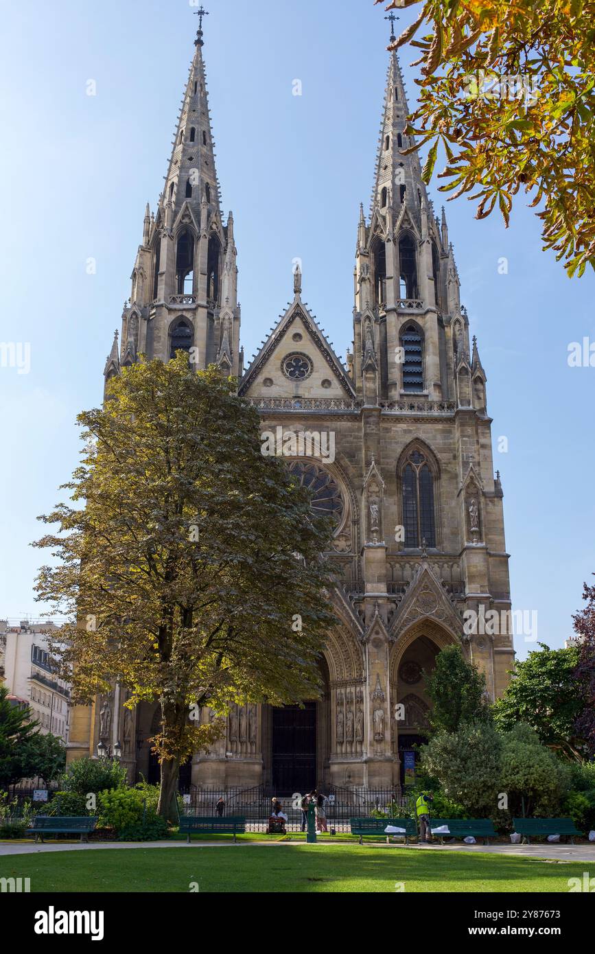 Parigi, Francia 09.18.2024 Basilica di Sainte-Clotilde nel VII arrondissement di Parigi Foto Stock