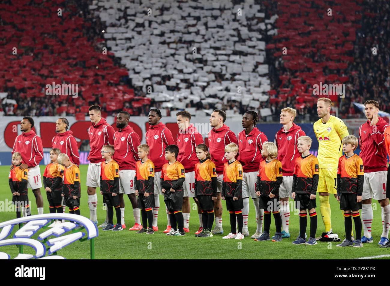 Giocatori dell'RB Leipzig visti in azione durante la partita di UEFA Champions League tra RB Leipzig e Juventus alla Red Bull Arena. Punteggio finale; RB Leipzig 2 : 3 Juventus. Foto Stock