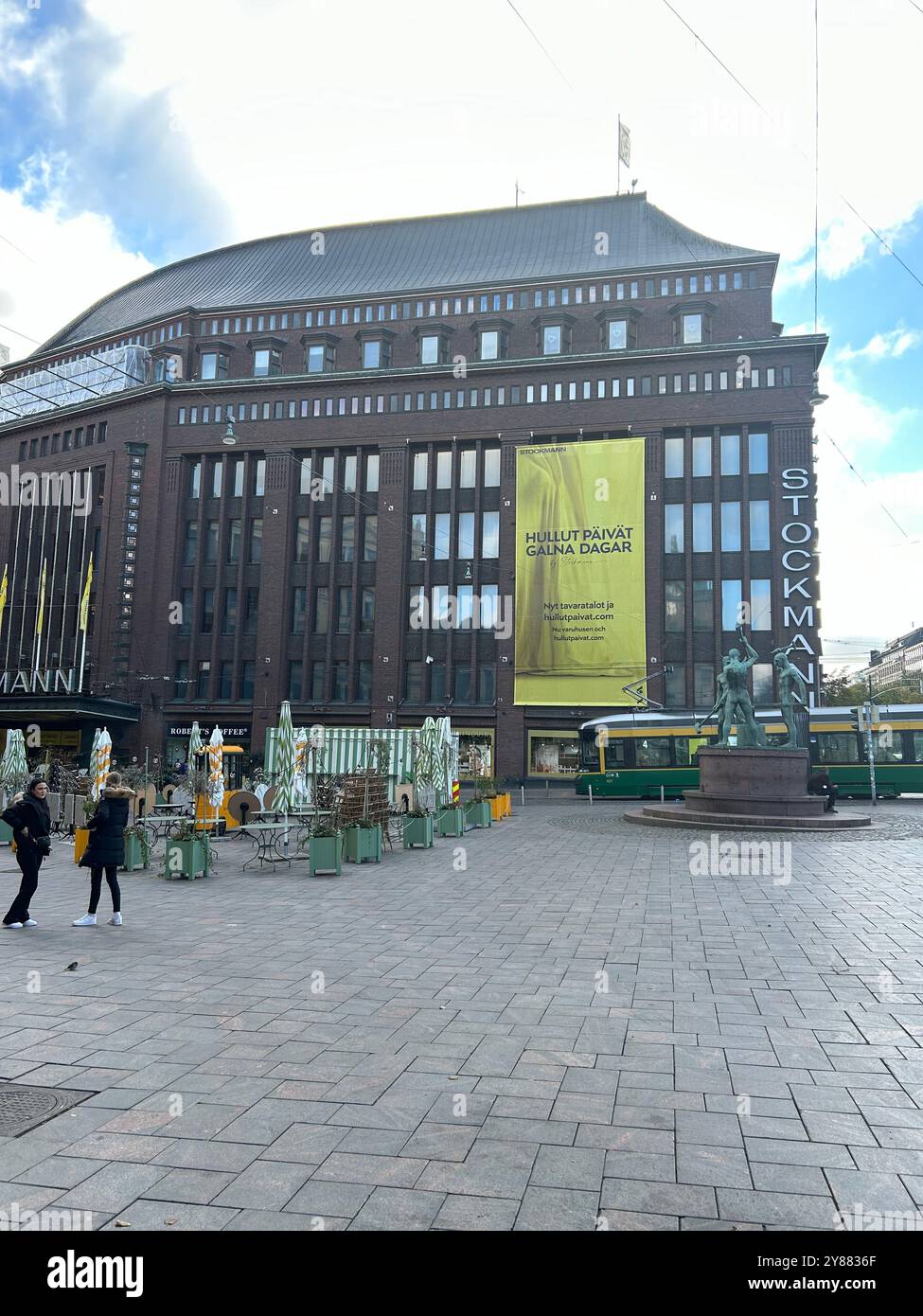 Lo Stockmann Helsinki Centre è un importante edificio commerciale e grande magazzino situato nel centro di Helsinki, in Finlandia Foto Stock