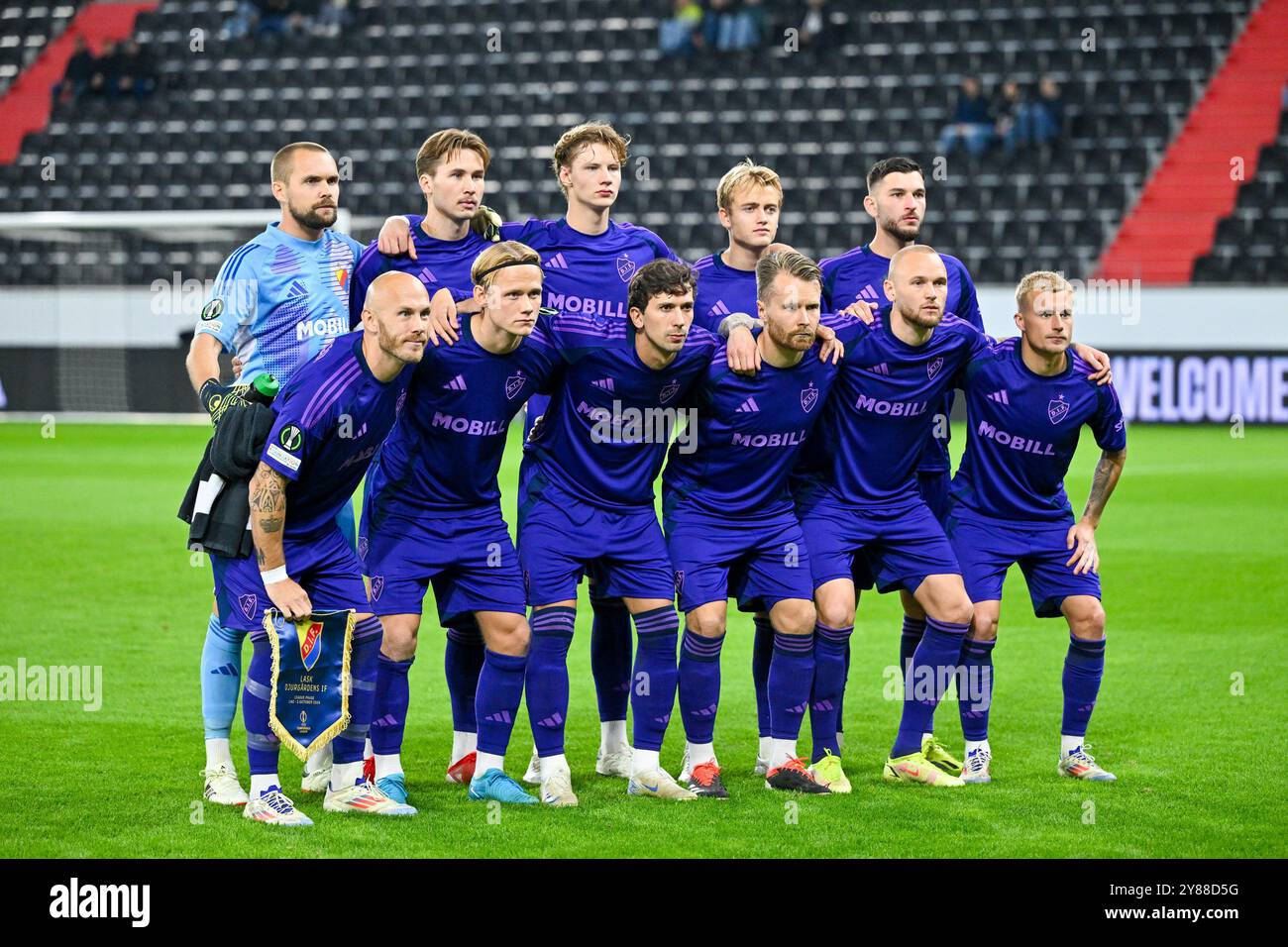 Linz, Austria. 3 ottobre 2024. LINZ, AUSTRIA - 3 OTTOBRE: Squadra di Djurgarden IF durante la fase MD1 della UEFA Conference League 2024/25 tra LASK e Djurgarden Oberoesterreich Arena il 3 ottobre 2024 a Linz, Austria.241003 SEPA 20 022 - 20241003 PD8787 credito: APA-PictureDesk/Alamy Live News Foto Stock