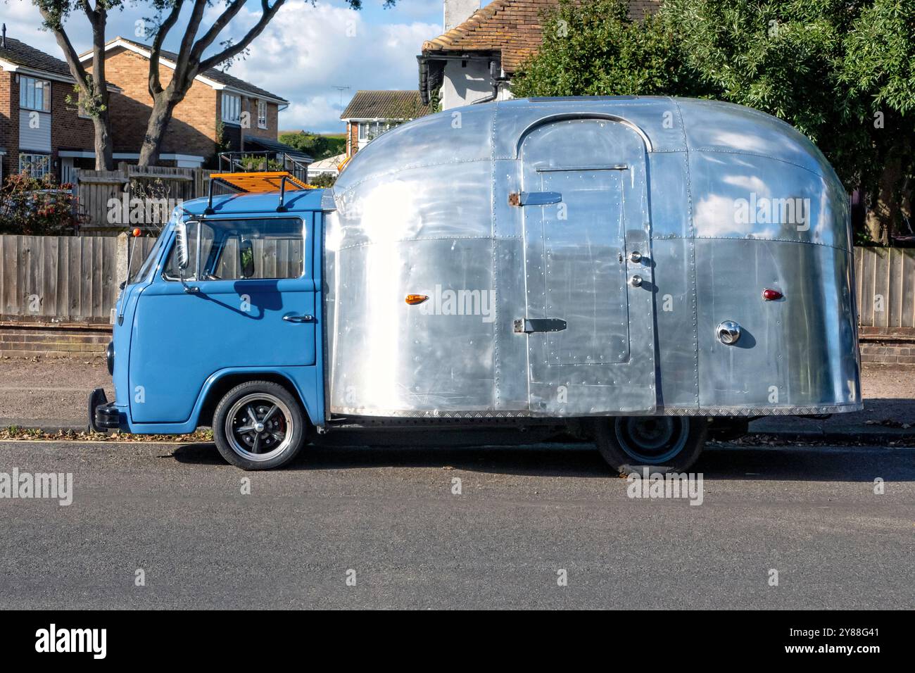 1971 motore personalizzato VW Transporter Home Foto Stock