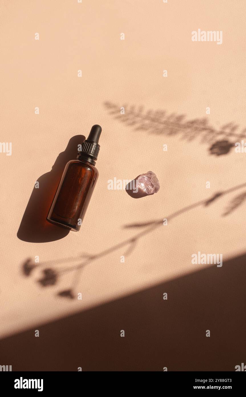 concept di spiritualità contemporanea con cristalli stile di vita meditazione bella estetica stile di contenuti generati dall'utente sfondo Foto Stock