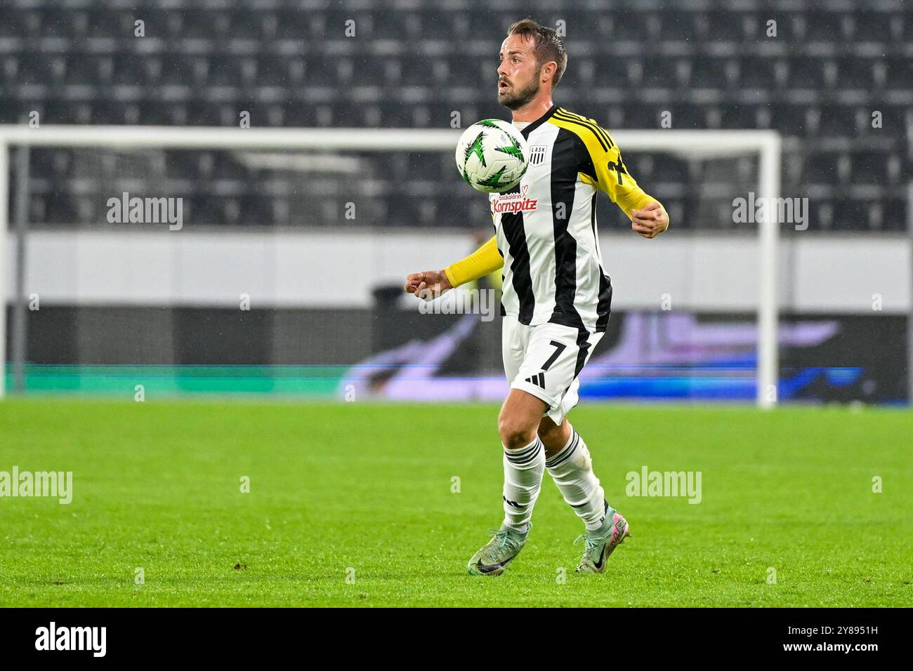 Linz, Austria. 3 ottobre 2024. LINZ, AUSTRIA - 3 OTTOBRE: René Renner di Lask durante la partita MD1 di UEFA Conference League 2024/25 tra LASK e Djurgarden Oberoesterreich Arena il 3 ottobre 2024 a Linz, Austria.241003 SEPA 20 089 - 20241003 PD11129 credito: APA-PictureDesk/Alamy Live News Foto Stock