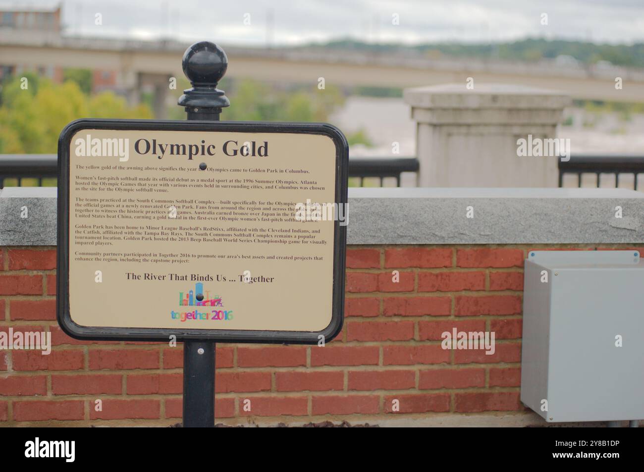 Solo per uso editoriale Columbus, GA, USA 27 settembre 2024. Indicazioni sul lungofiume. Passeggiata sul fiume Chattahoochee che collega a Phenix City, Alabama. Foto Stock