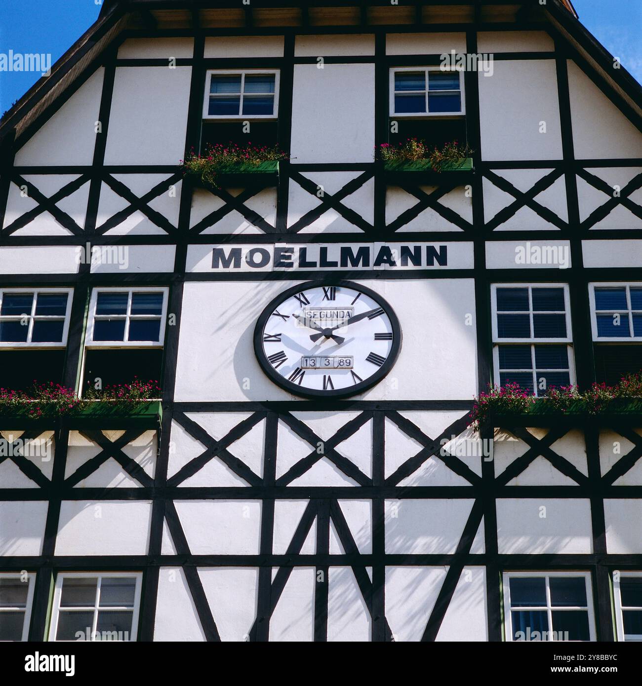 Fassade des Moelmannhauses Casa Moellmann in Fachwerkoptik in Blumenau, Stadt deutscher Kolonisten, gegründet 1850 von Hermann Blumenau, Brasilien um 1989. 90020000531 Foto Stock