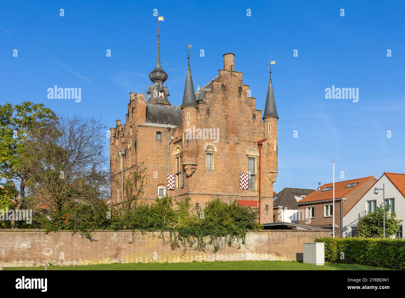Lo Stadskasteel Zaltbommel è un museo situato nella città fortificata e anseatica di Zaltbommel. Il castello fu costruito intorno al 1535. Foto Stock
