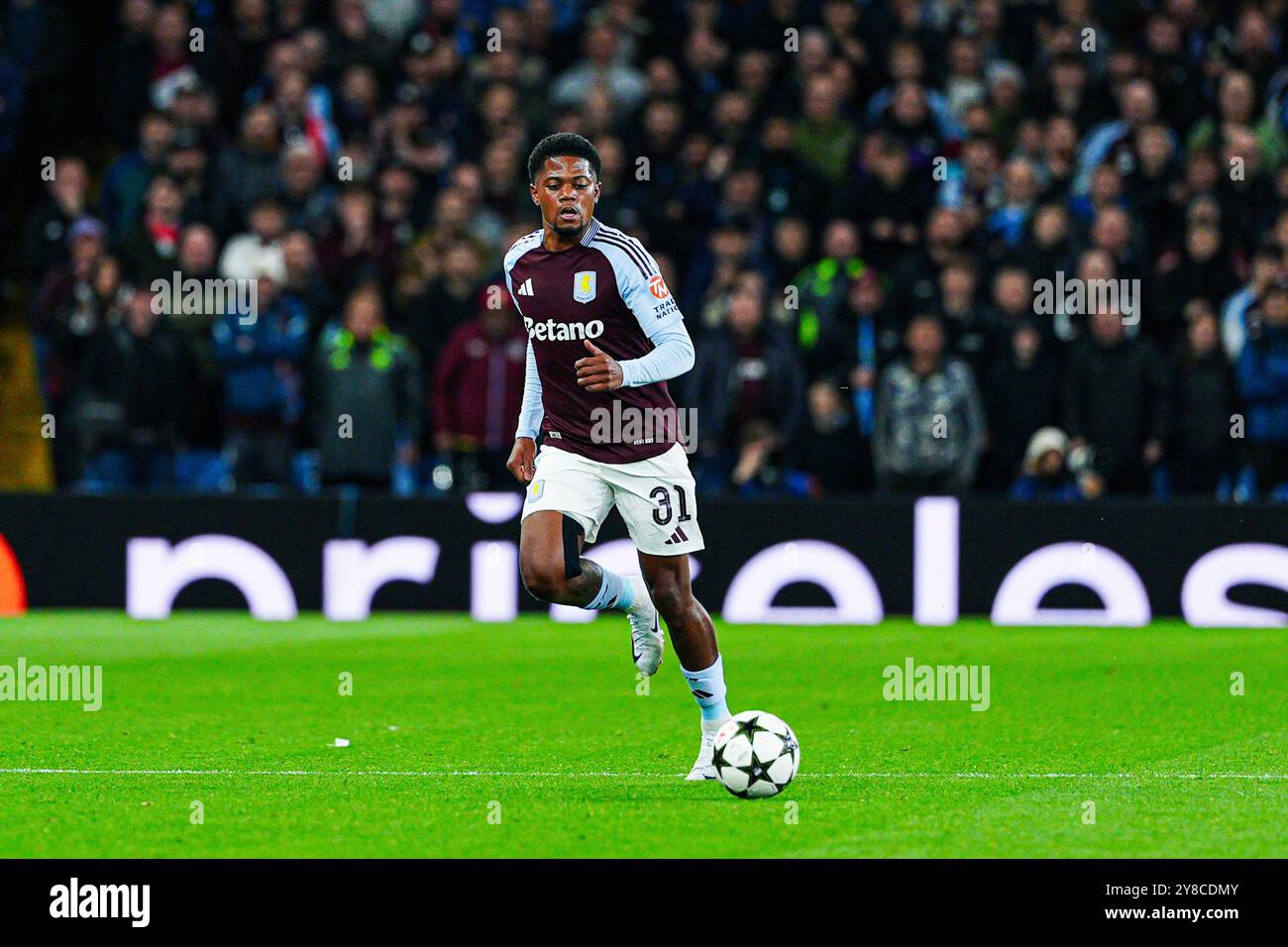 Leon Bailey (Aston Villa, #31) IT, Aston Villa vs. FC Bayern Muenchen, Fussball, UEFA Champions League, Spieltag 2, Spielzeit 2024/25, 02.10.2024 foto: Eibner-Pressefoto/Marcel von Fehrn Foto Stock