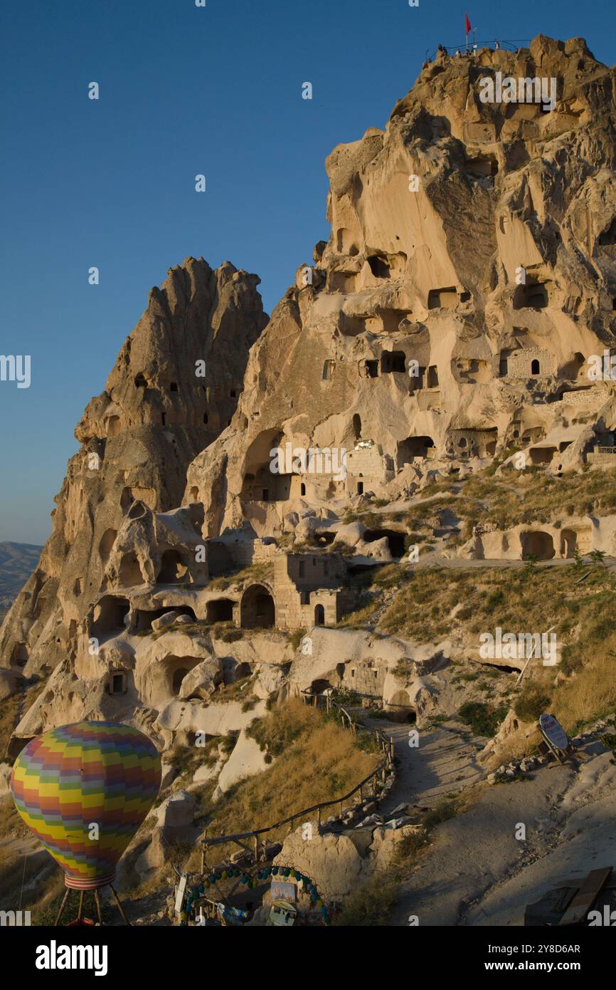 Türkiye, Turchia, Cappadocia, Uchisar, castello, paesaggio, paesaggio, Foto Stock