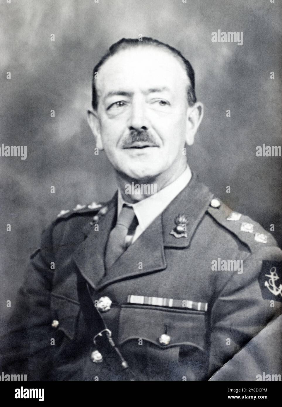 Capitano dei Royal Engineers che prestano servizio nella 227th (Highland) Infantry Brigade durante la seconda guerra mondiale. Foto Stock