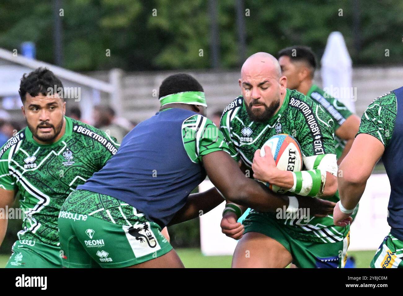 Azioni del gioco e immagini dei giocatori durante la partita tra Benetton Rugby vs Leinster Rugby allo Stadio Monigo - 5 ottobre 2024, durante il Campionato United Rugby 2024/2025 durante Benetton Rugby vs Leinster Rugby, partita United Rugby Championship a Treviso, Italia, 05 ottobre 2024 Foto Stock
