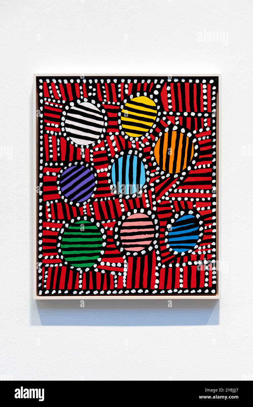 Pittura con punti e cerchi, Yayoi Kusama 'Every Day i Pray for Love' 2024, Victoria Miro, Londra, Inghilterra Foto Stock