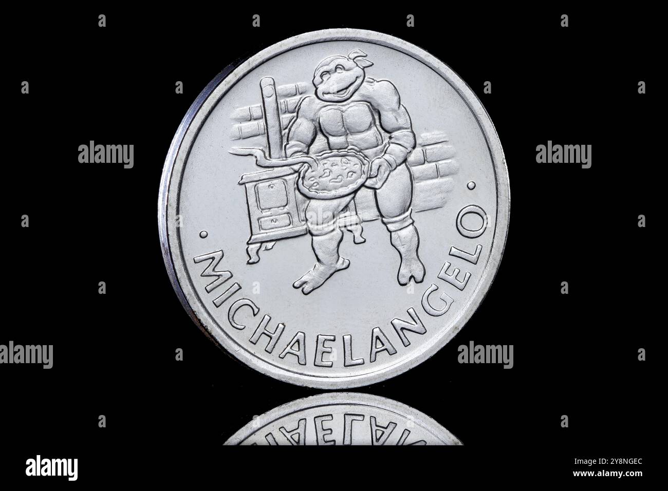 Michaelangelo ninja Turtla Medal tratta dalla collezione Teenage Mutant Hero Turtles pubblicata negli anni '1990 Foto Stock