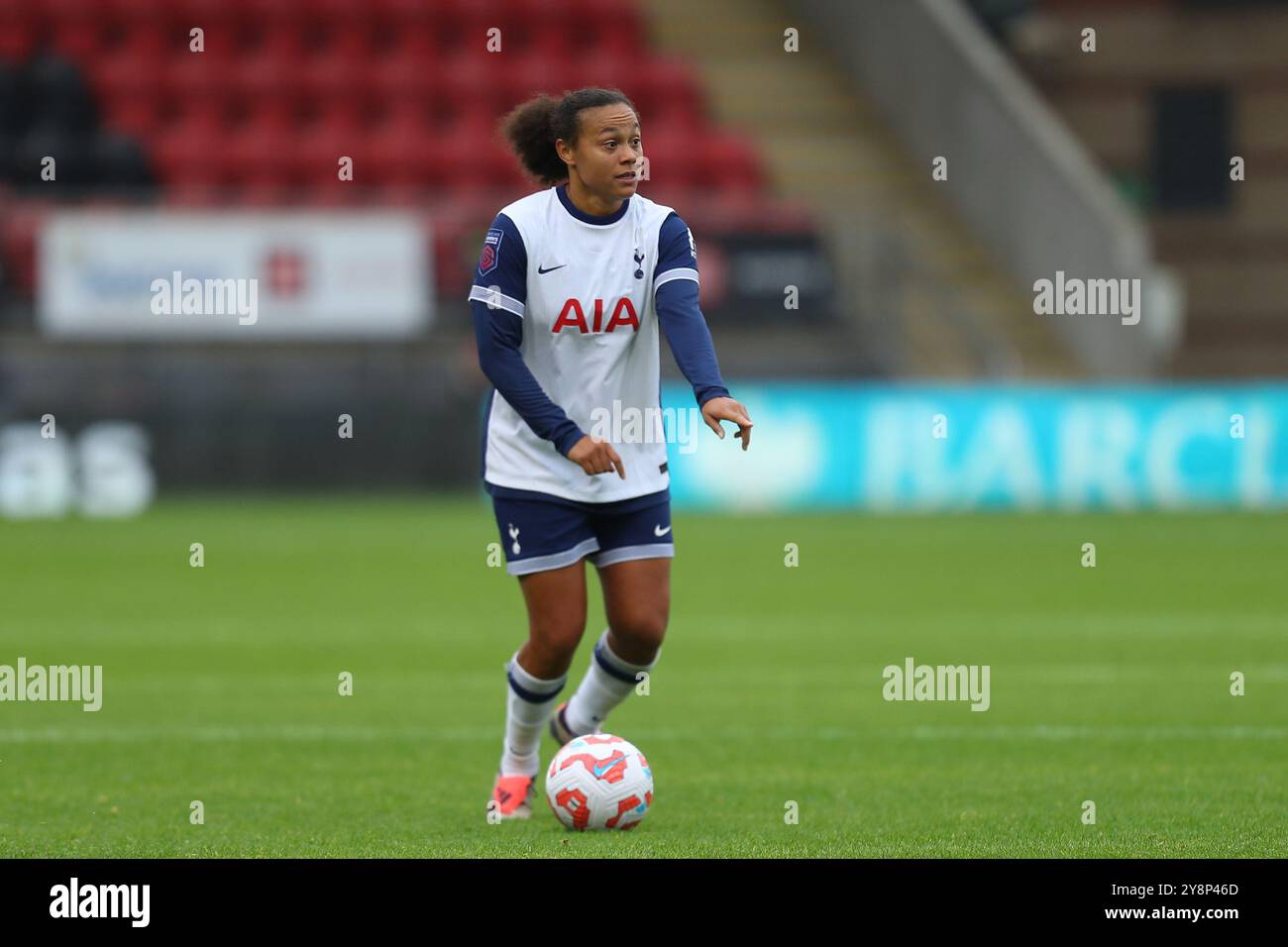 Brisbane Road, Londra, Regno Unito. 6 ottobre 2024. Super League Football femminile, Tottenham Hotspur contro Liverpool; Drew Spence of Tottenham Hotspur Credit: Action Plus Sports/Alamy Live News Foto Stock