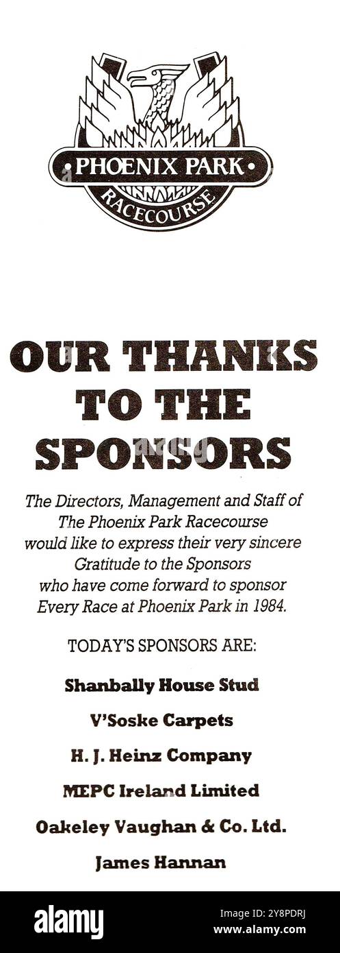 Una lista degli sponsor delle corse ippiche nel Phoenix Park Racecourse, Dublino Irlanda, nel 1984. Inclusi nell’elenco id Shanbally House Stud, MEPC Ireland e V’Soake Carpets. Foto Stock