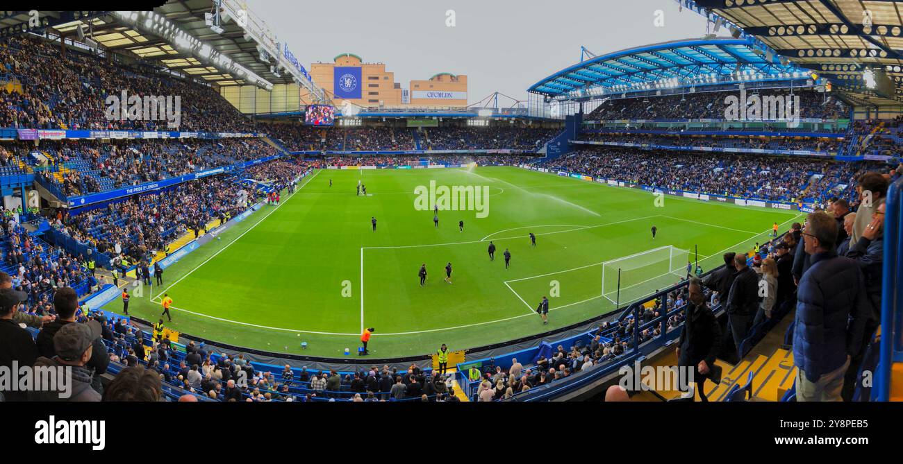 Chelsea, Londra, Regno Unito. 6 ottobre 2024. Il Chelsea Football Club gioca contro il Nottingham Forest Football Club nella partita 7 della stagione 2024/25 della Premier League presso lo stadio Stamford Bridge. Crediti: ElJayPix/Alamy Live News Foto Stock
