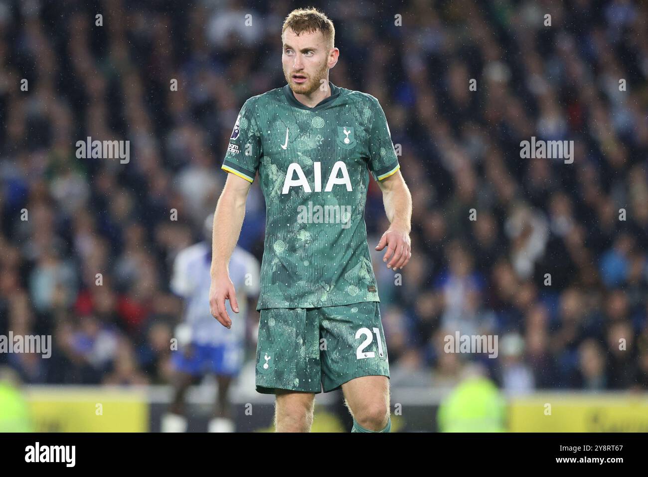 Dejan Kulusevski in azione per il Tottenham Hotspur FC all'AMEX Stadium di Brighton Foto Stock