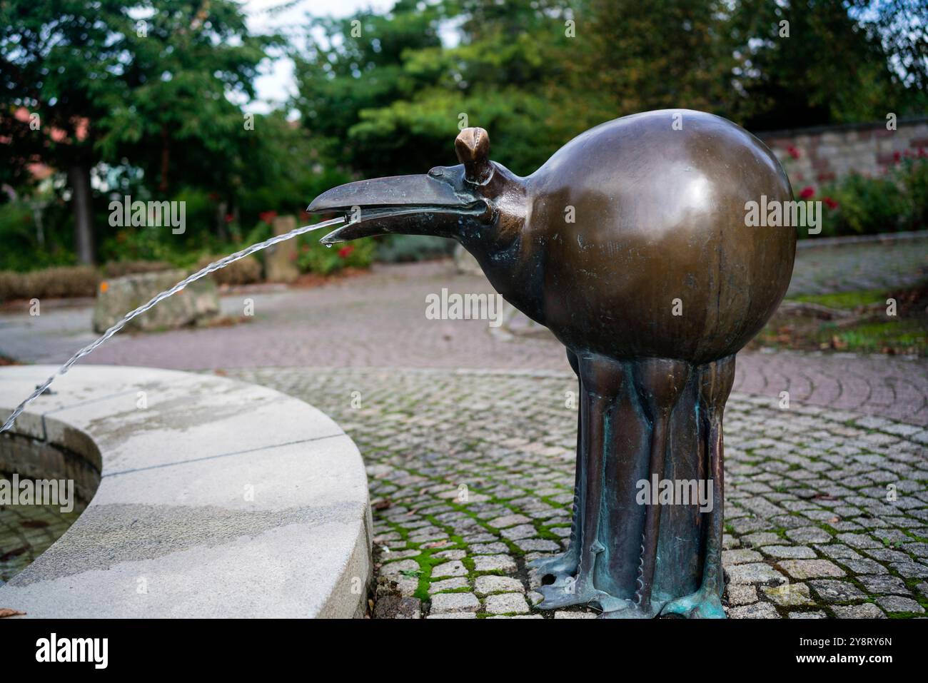 Fontana Bürgerbrunnen degli scultori tedeschi Gernot e Barbara Rumpf (Friedelsheim/Germania) Foto Stock