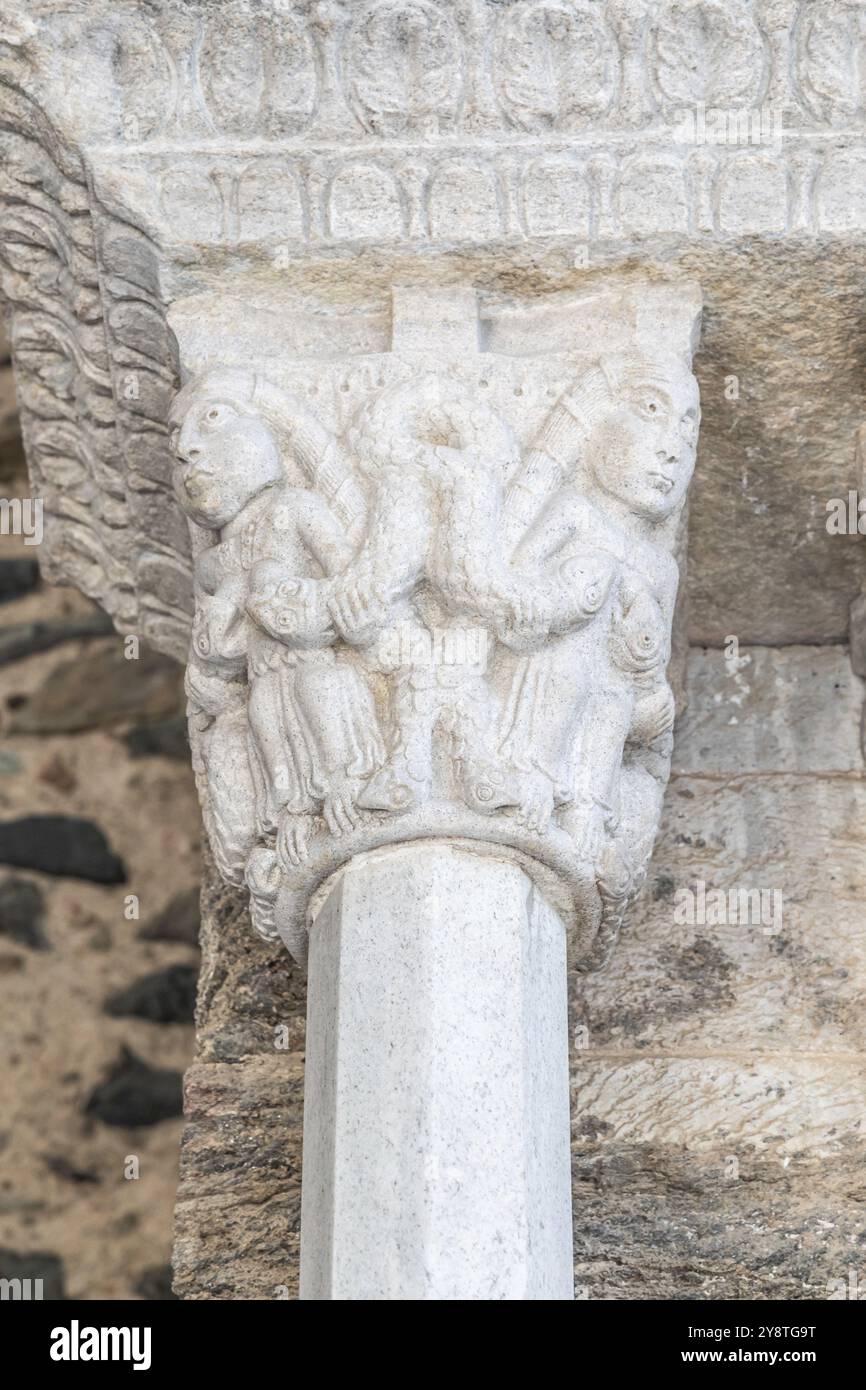 Abbazia di San Michele, Sacra di San Michele, Italia. Scultura di mostro Gargoyle, XI secolo Foto Stock