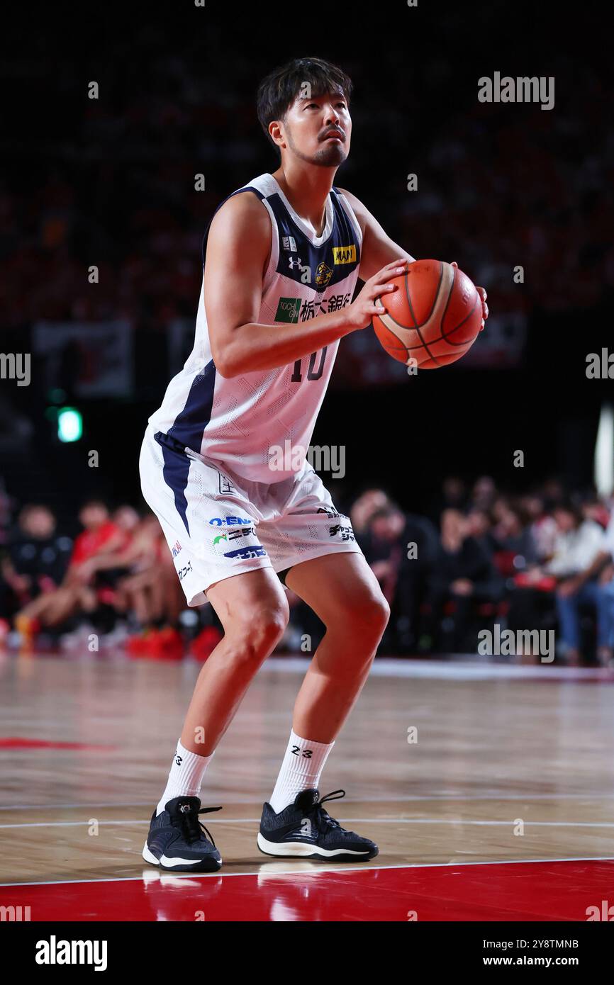 Chiba, Giappone. 6 ottobre 2024. Kosuke Takeuchi (BREX) Basket : 2024-25 B.. LEAGUE B1 gioco tra Chiba Jets e Utsunomiya BREX all'arena Lala Tokyo-Bay a Chiba, Giappone. Crediti: Naoki Morita/AFLO SPORT/Alamy Live News Foto Stock