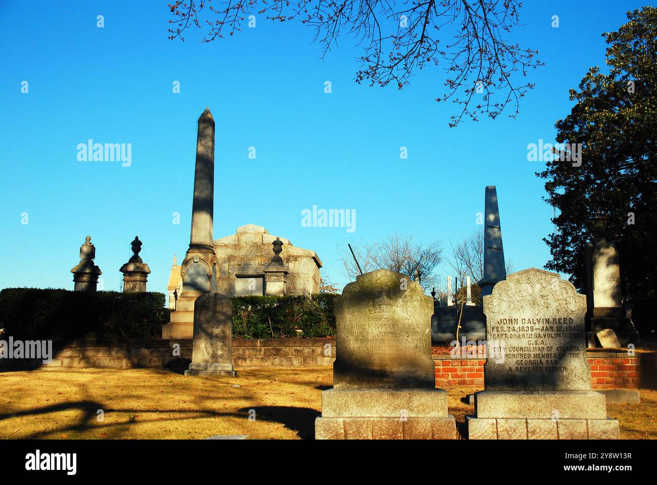 Oakland Cemetery ad Atlanta, un bellissimo parco come il cimitero e il luogo in cui riposano le famiglie prospere della città Foto Stock