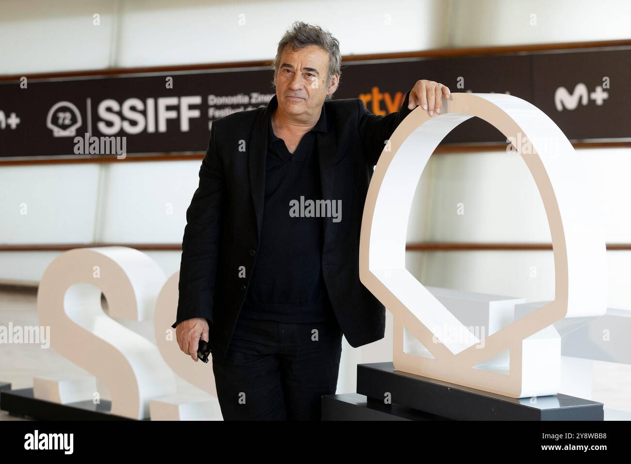 Eduard Fernández partecipa a "Marco" Photocall durante il 72° Festival Internazionale del Cinema di San Sebastian al Palazzo Kursaal. (Foto di Nacho Lopez/SOPA Images/Sipa USA) credito: SIPA USA/Alamy Live News Foto Stock