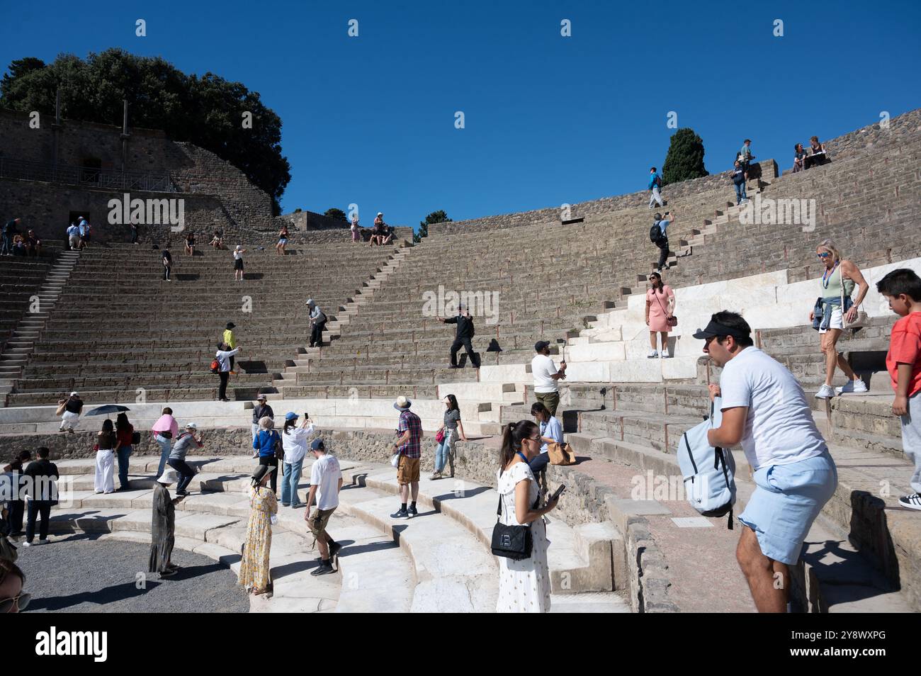 Anfiteatro di Pompei, che era un'antica città situata vicino a Napoli. Pompei fu sepolta sotto la cenere vulcanica durante l'eruzione del Vesuvio nell'AD79 Foto Stock