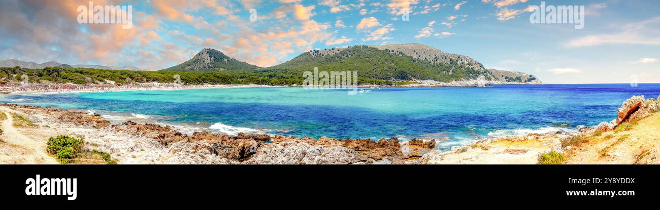 Spiaggia Calla Agulla Cala Ratjada, Maiorca, Spagna Foto Stock