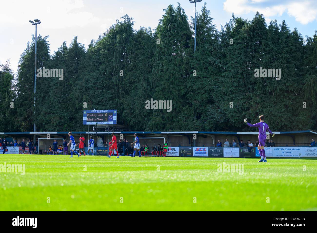 Chertsey, Regno Unito. 5 ottobre 2024. Chertsey, Inghilterra, 5 ottobre 2024 Una vista generale di Alwyns Lane durante l'Isuzu fa Cup Trophy tra Chertsey Town e Billericay Town F.. C a Alwyns Lane a Chertsey, Inghilterra KM (Keeran Marquis/SPP) credito: SPP Sport Press Photo. /Alamy Live News Foto Stock