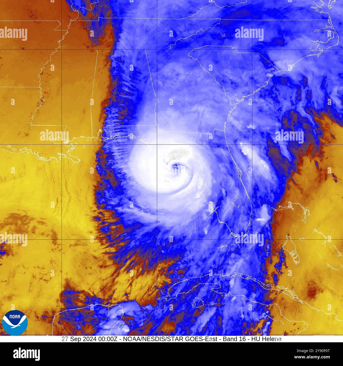 Immagine satellitare NOAA dell'uragano Helene come una tempesta di mostro di categoria 4 prima di atterrare in Florida il 26 settembre 2024. Foto Stock