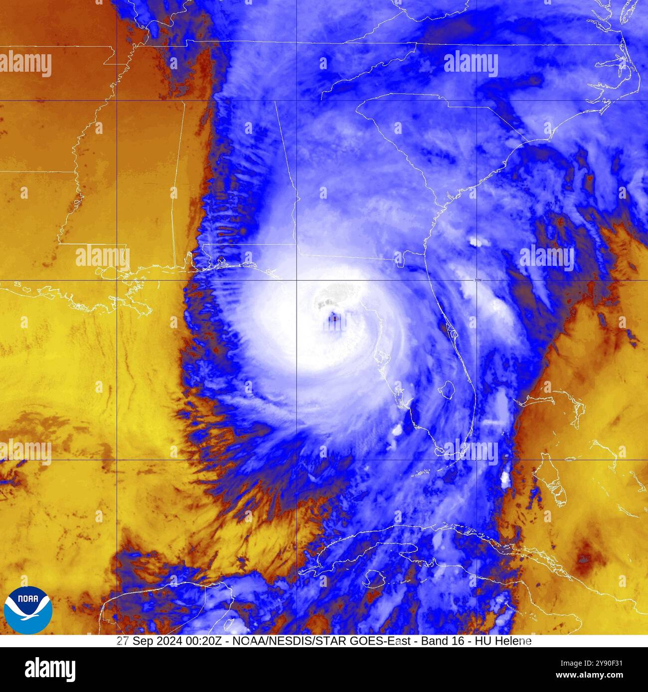 Immagine satellitare NOAA dell'uragano Helene come una tempesta di mostro di categoria 4 prima di atterrare in Florida il 26 settembre 2024. Foto Stock