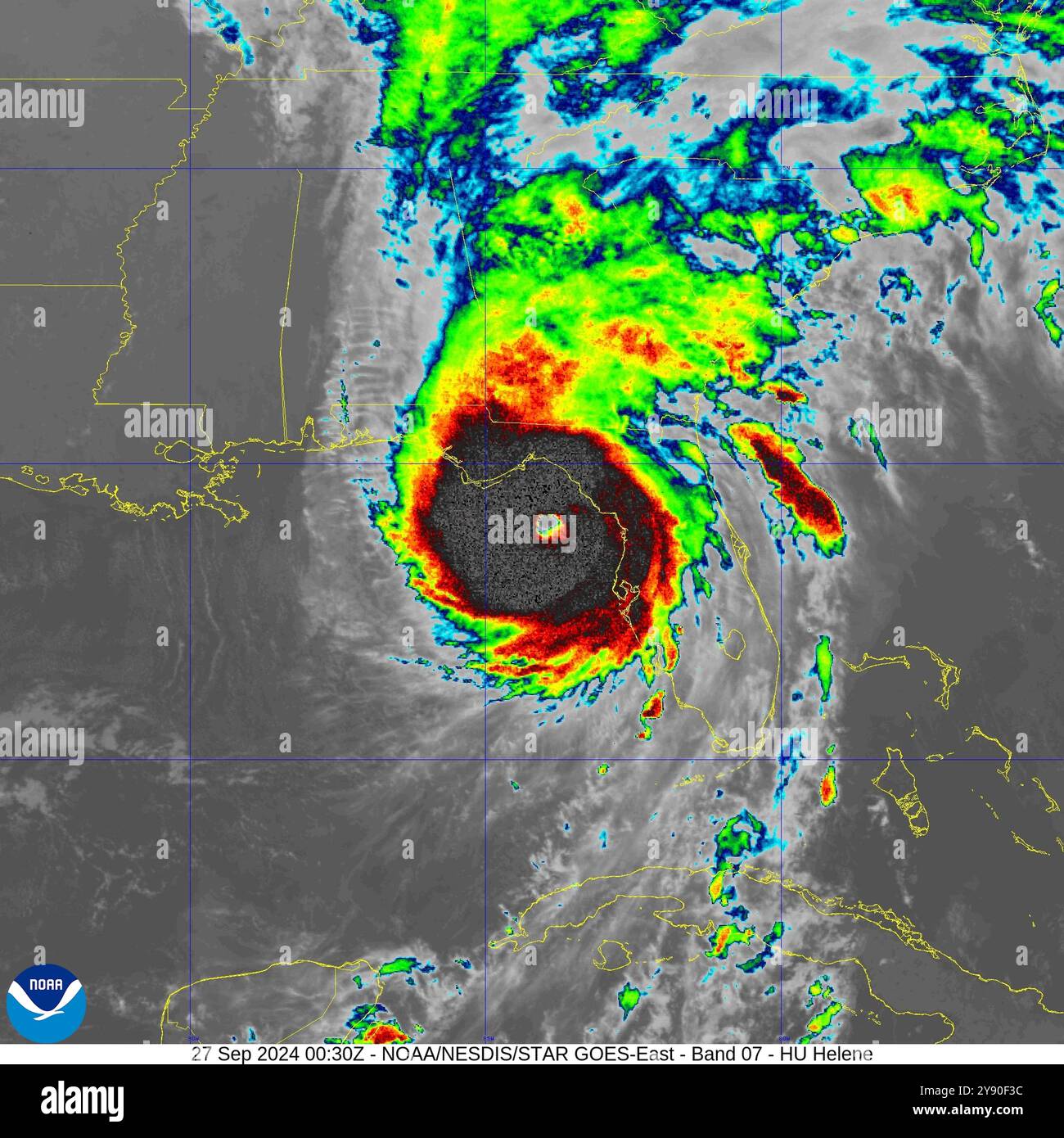 Immagine satellitare NOAA dell'uragano Helene come una tempesta di mostro di categoria 4 prima di atterrare in Florida il 26 settembre 2024. Foto Stock
