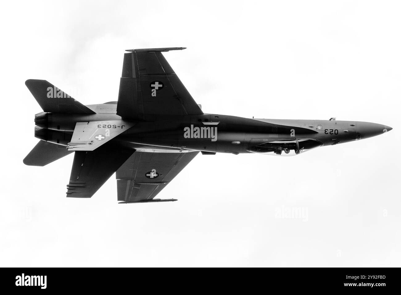 Un caccia fa-18 è stato visto a Villeneuve in Svizzera il 16 agosto 2024 Foto Stock