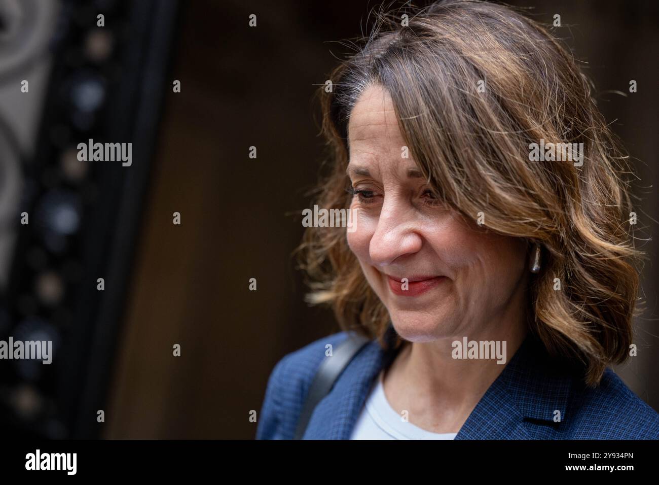 Londra, Regno Unito. 8 ottobre 2024. Liz Kendal, Segretario del lavoro e delle pensioni, ad una riunione di gabinetto al 10 di Downing Street a Londra. Crediti: Ian Davidson/Alamy Live News Foto Stock