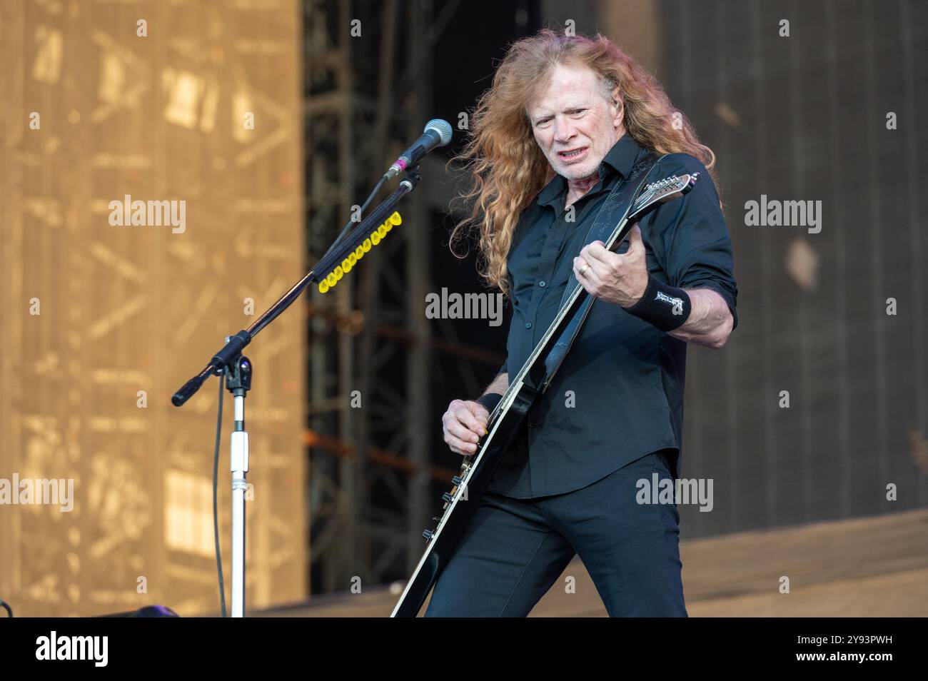 27 giugno 2024: Dave Mustaine si esibisce con i Megadeth all'Hellfest Open Air festival di Clisson, in Francia Foto Stock