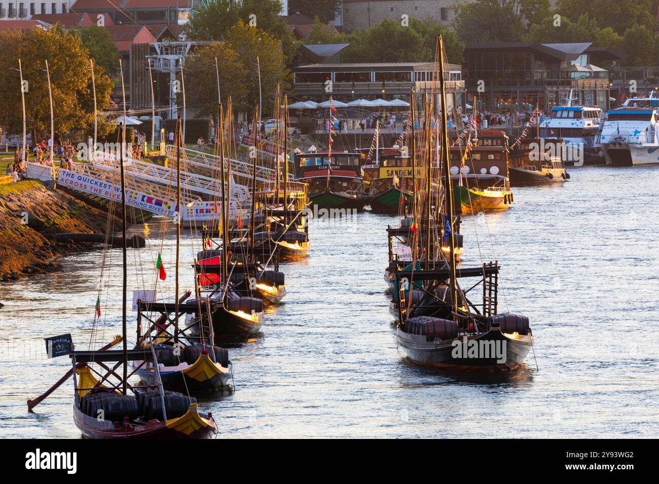 Rabelo Boats sul fiume Douro, Porto, Portogallo, Norte, Portogallo, Europa Foto Stock