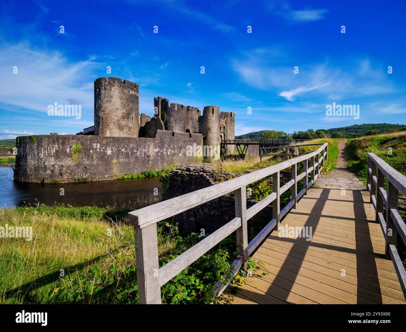 Caerphilly Castle, Caerphilly, Gwent, Galles, Regno Unito, Europa Foto Stock